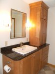 Hallenback-Main-Bath-002.jpg